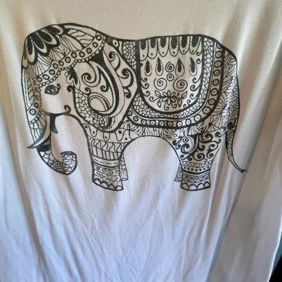 ~Luna Chix~ Tee Shirt - Large - Picture 3 of 4